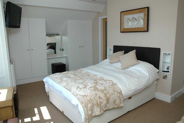 The Britannia Coaching Inn Абердифи Экстерьер фото
